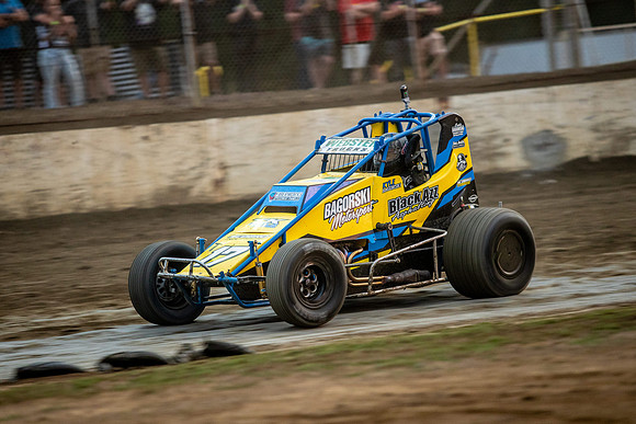 Wingless 17 T17 - 09 - Hobart - 6th Jan 2024-12