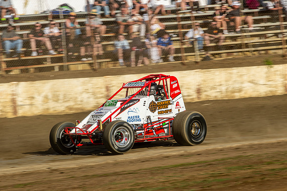 Wingless 26 T26 - 09 - Hobart - 6th Jan 2024-7
