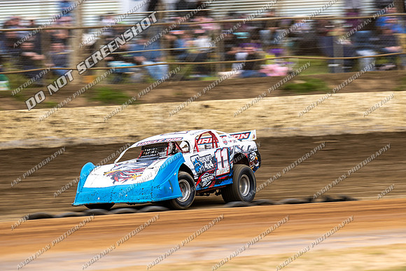 Super Sedan 11 Q11 - Latrobe - Jan 19-20th 2024-11