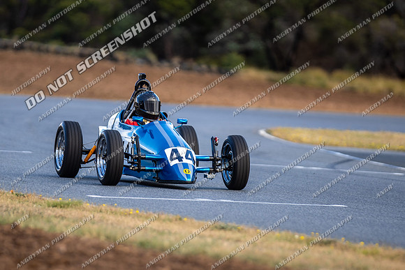 Formula Vee 44 - TCRC Rnd 1 - 26-29 Jan 2024