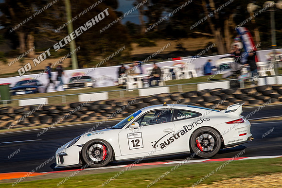 12 - Sports GT-18
