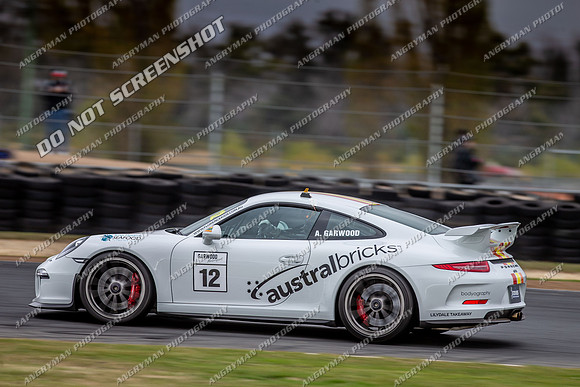 12 - Sports GT-3
