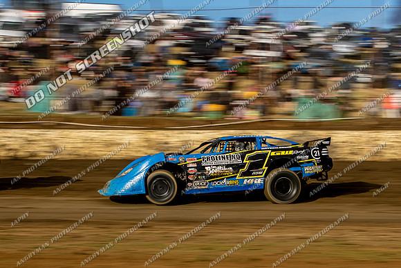Super Sedan 1 N1 - 12 - Hobart - 26-27 Jan 2024-28