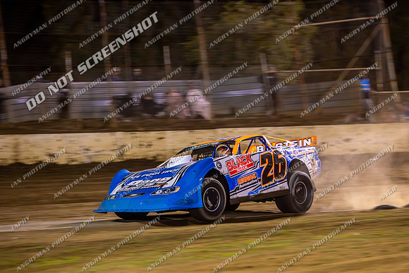 Super Sedan 26 Q26 - 12 - Hobart - 26-27 Jan 2024-9