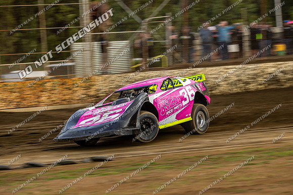 Super Sedan 36 Q36 - 12 - Hobart - 26-27 Jan 2024-4