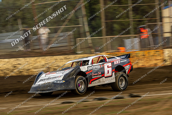 Super Sedan 6 Q6 - 12 - Hobart - 26-27 Jan 2024-6