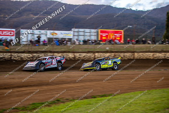 Super Sedan 6 Q6 - 12 - Hobart - 26-27 Jan 2024-11