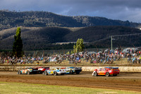 Super Sedan 4 W4 - 12 - Hobart - 26-27 Jan 2024-17