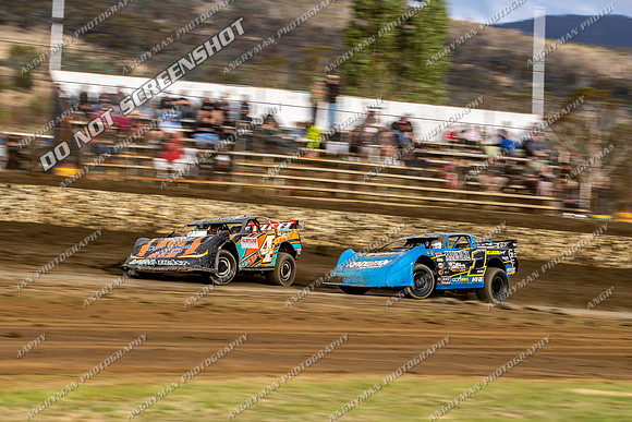 Super Sedan 4 W4 - 12 - Hobart - 26-27 Jan 2024-23