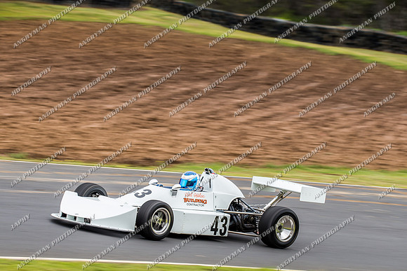 Formula Libre & Invited Racing - 43 Noel Clark - Sunday - 2nd October 2016-3