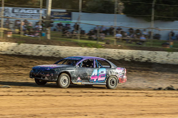 Street Stock 42 T42 - 14 - Latrobe - 10th Feb 2024-4