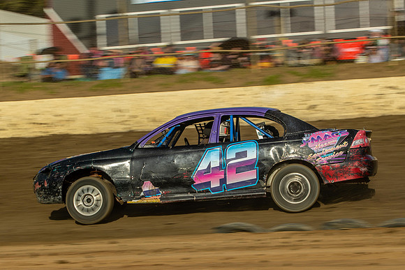 Street Stock 42 T42 - 14 - Latrobe - 10th Feb 2024-13