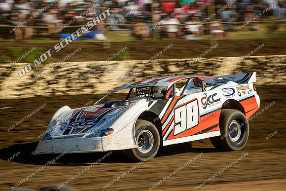 Super Sedan 98 Q98 - 12 - Latrobe - 15th Jan 2022-9