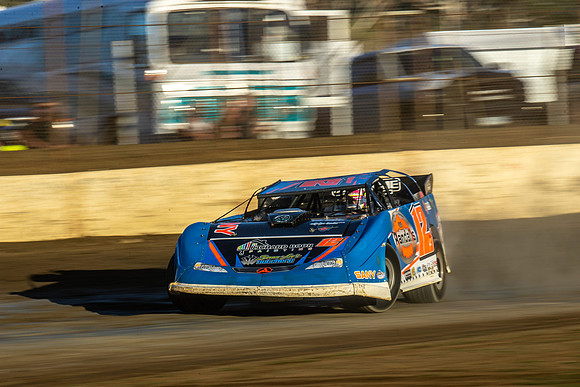 Late Model 12 T12 - 15 - Hobart - 17th Feb 2024-17