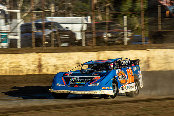 Late Model 12 T12 - 15 - Hobart - 17th Feb 2024-10