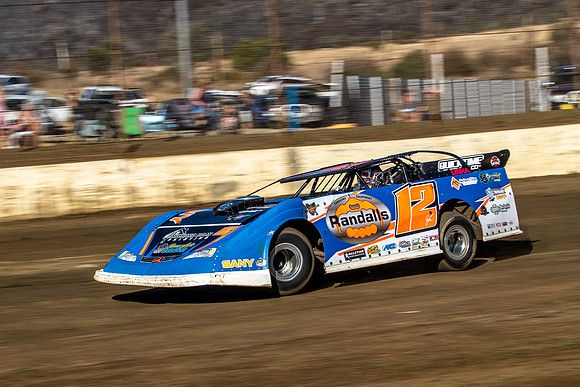Late Model 12 T12 - 15 - Hobart - 17th Feb 2024