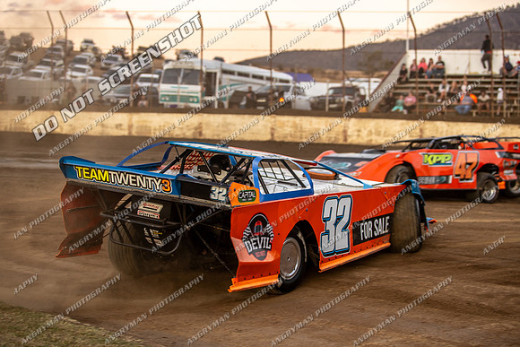 Late Model 32 T32 - 15 - Hobart - 17th Feb 2024-8