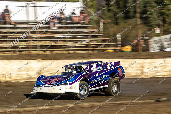 Super Sedan 10 T10 - 15 - Hobart - 17th Feb 2024