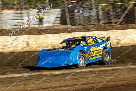 Super Sedan 47 T47 - 15 - Hobart - 17th Feb 2024-3