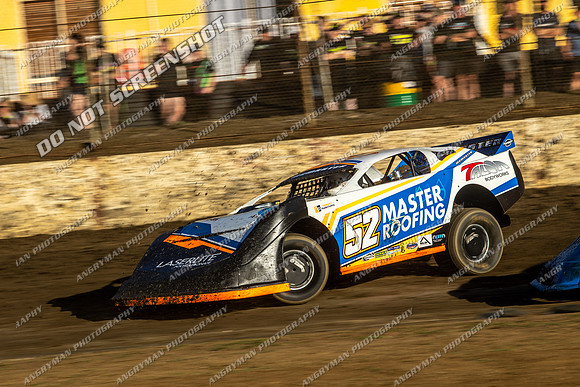 Super Sedan 52 T52 - 15 - Hobart - 17th Feb 2024-4