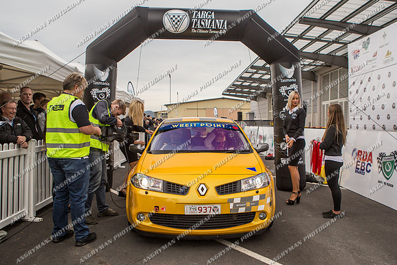 937 - 6 - Finish Line - MB