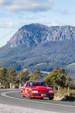 265 - 689 - 2 - Mt Roland JL