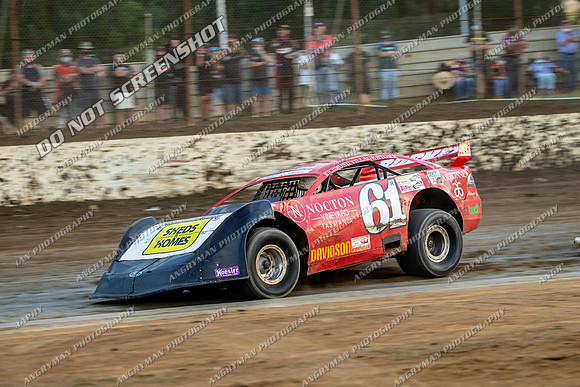 Super Sedan 61 T61 - Saturday-11