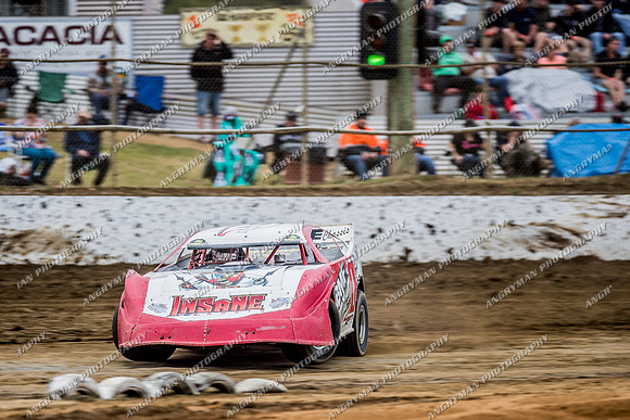 Super Sedan 0 V0 - 16 - Latrobe - 20th Jan 2018 - Grand Prix-4