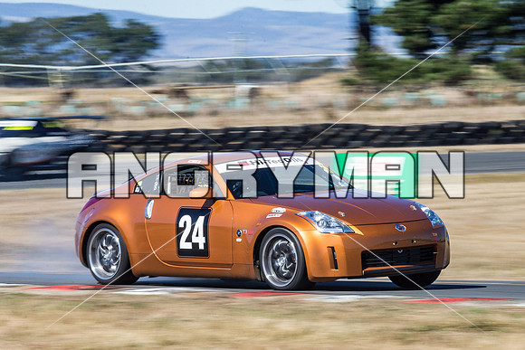 24 DENNIS HOWARD - Nissan 350z - Sports GT-4
