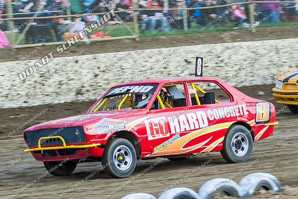Junior 8 T8 - 10 - Latrobe - 28th Dec 2013
