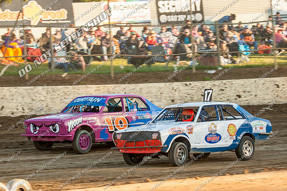 junior 17 v17 - 10 - Latrobe - 28th Dec 2013-7