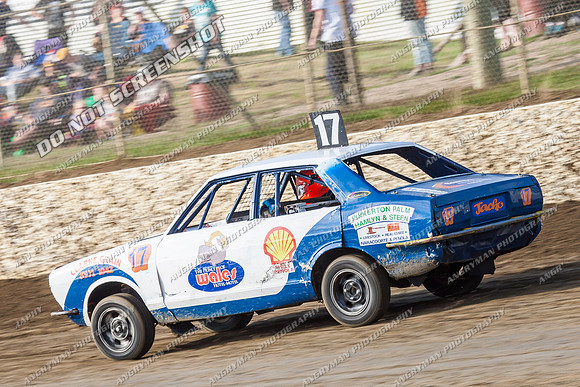 junior 17 v17 - 10 - Latrobe - 28th Dec 2013-5