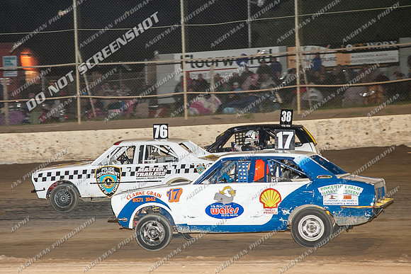junior 17 v17 - 10 - Latrobe - 28th Dec 2013-14