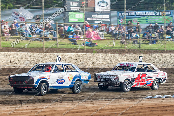 junior 17 v17 - 10 - Latrobe - 28th Dec 2013-3