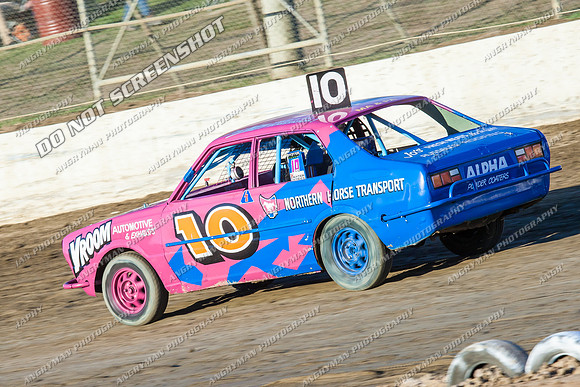 Junior 10 T10 - 10 - Latrobe - 28th Dec 2013-6