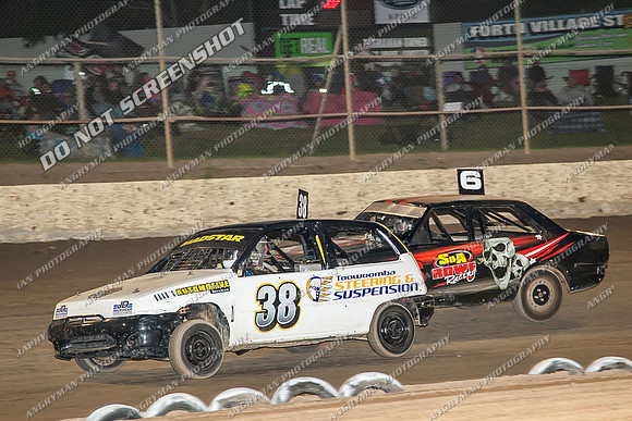 junior 38 q38 - 10 - Latrobe - 28th Dec 2013-7