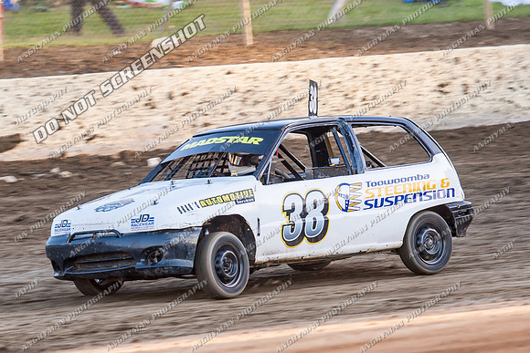 junior 38 q38 - 10 - Latrobe - 28th Dec 2013-6
