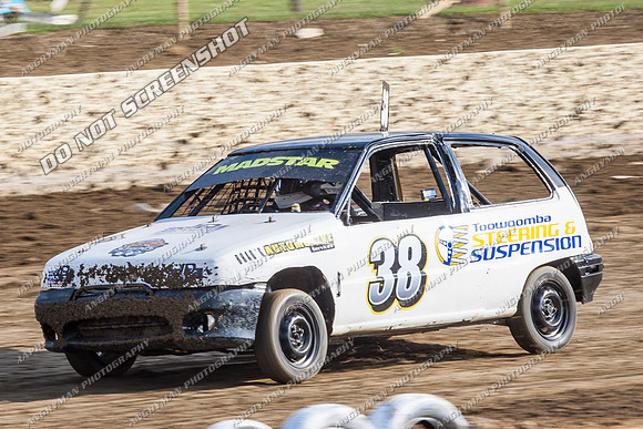 junior 38 q38 - 10 - Latrobe - 28th Dec 2013-2