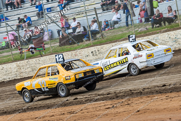 Junior 12 T12 - 10 - Latrobe - 28th Dec 2013-4