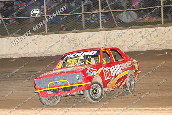 Junior 8 T8 - 10 - Latrobe - 28th Dec 2013-8