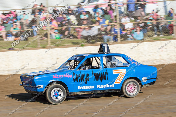 Junior 7 T7 - 10 - Latrobe - 28th Dec 2013-4