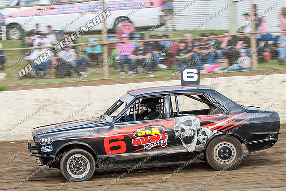 Junior 6 T6 - 10 - Latrobe - 28th Dec 2013-2