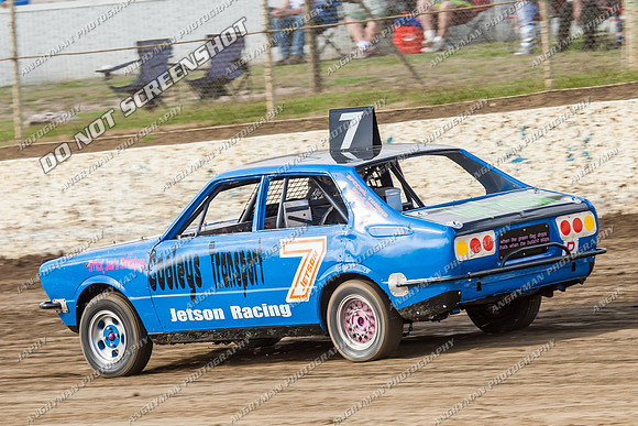 Junior 7 T7 - 10 - Latrobe - 28th Dec 2013-2