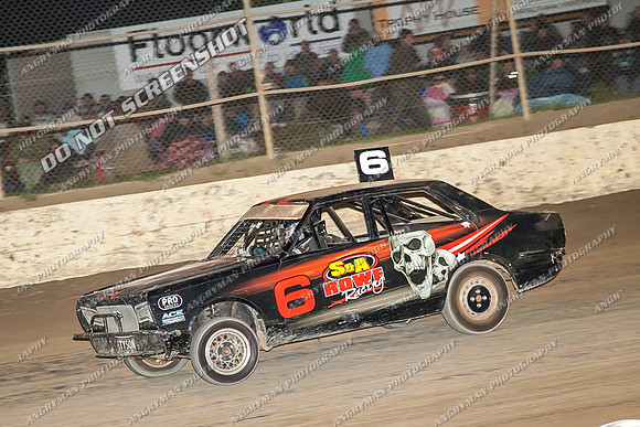 Junior 6 T6 - 10 - Latrobe - 28th Dec 2013-6