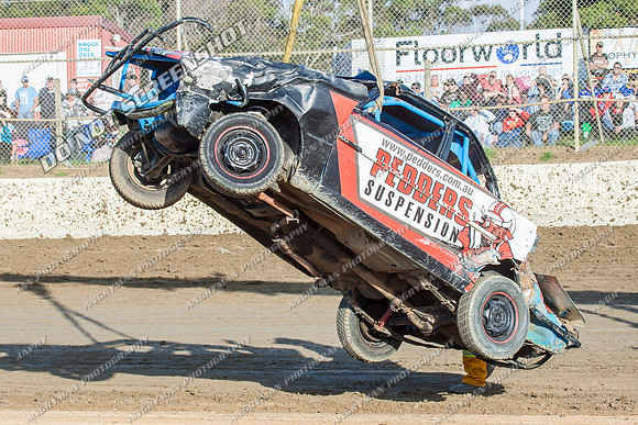 junior 16 y16 - 10 - Latrobe - 28th Dec 2013-6