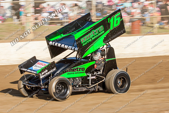sprintcar 16 t16 adam alexander - 10 - Latrobe - 28th Dec 2013-5