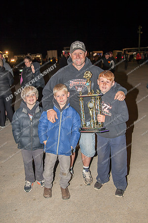 sprintcar 11 t11 Jason Redpath - 10 - Latrobe - 28th Dec 2013-24