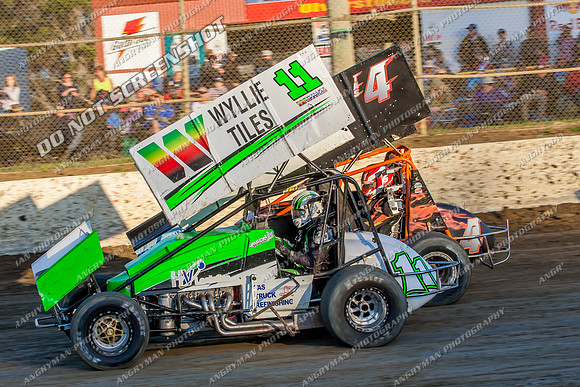 sprintcar 11 t11 Jason Redpath - 10 - Latrobe - 28th Dec 2013-12