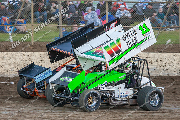 sprintcar 11 t11 Jason Redpath - 10 - Latrobe - 28th Dec 2013-13