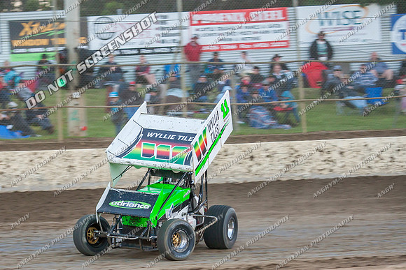 sprintcar 11 t11 Jason Redpath - 10 - Latrobe - 28th Dec 2013-16